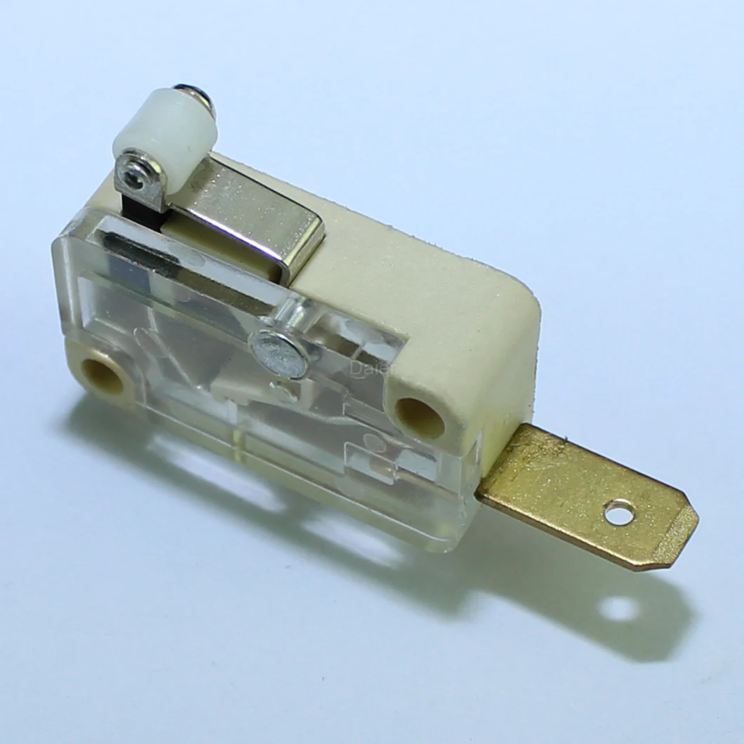 Roller Arm Micro Switch 2 Pins Micro Switch Normally Close Micro Switch 10A 250VAC 2 Pin Transparent Housing